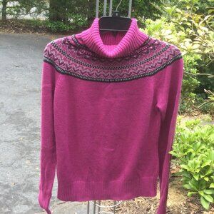 Turtle Neck Art Design Circle with Sequin Sweater